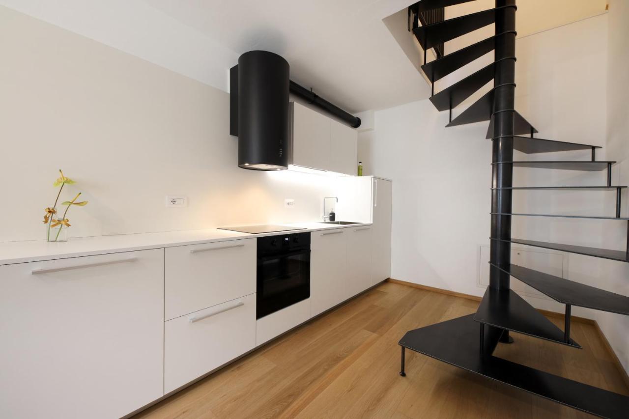 Palazzo Riccamboni Apartman Riva del Garda Kültér fotó