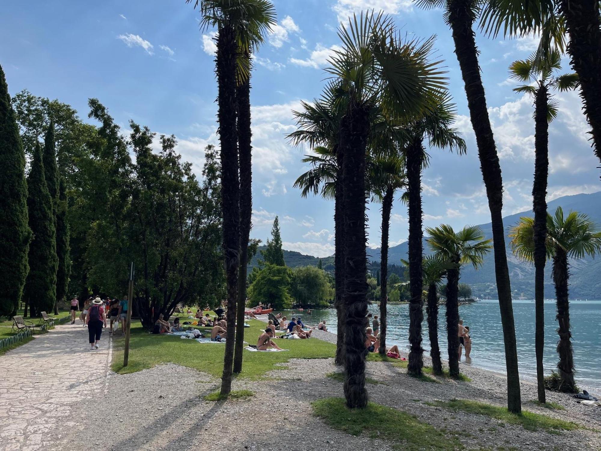 Palazzo Riccamboni Apartman Riva del Garda Kültér fotó