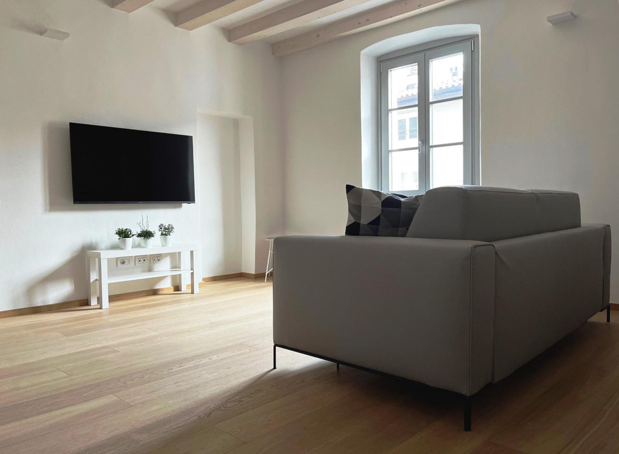Palazzo Riccamboni Apartman Riva del Garda Kültér fotó
