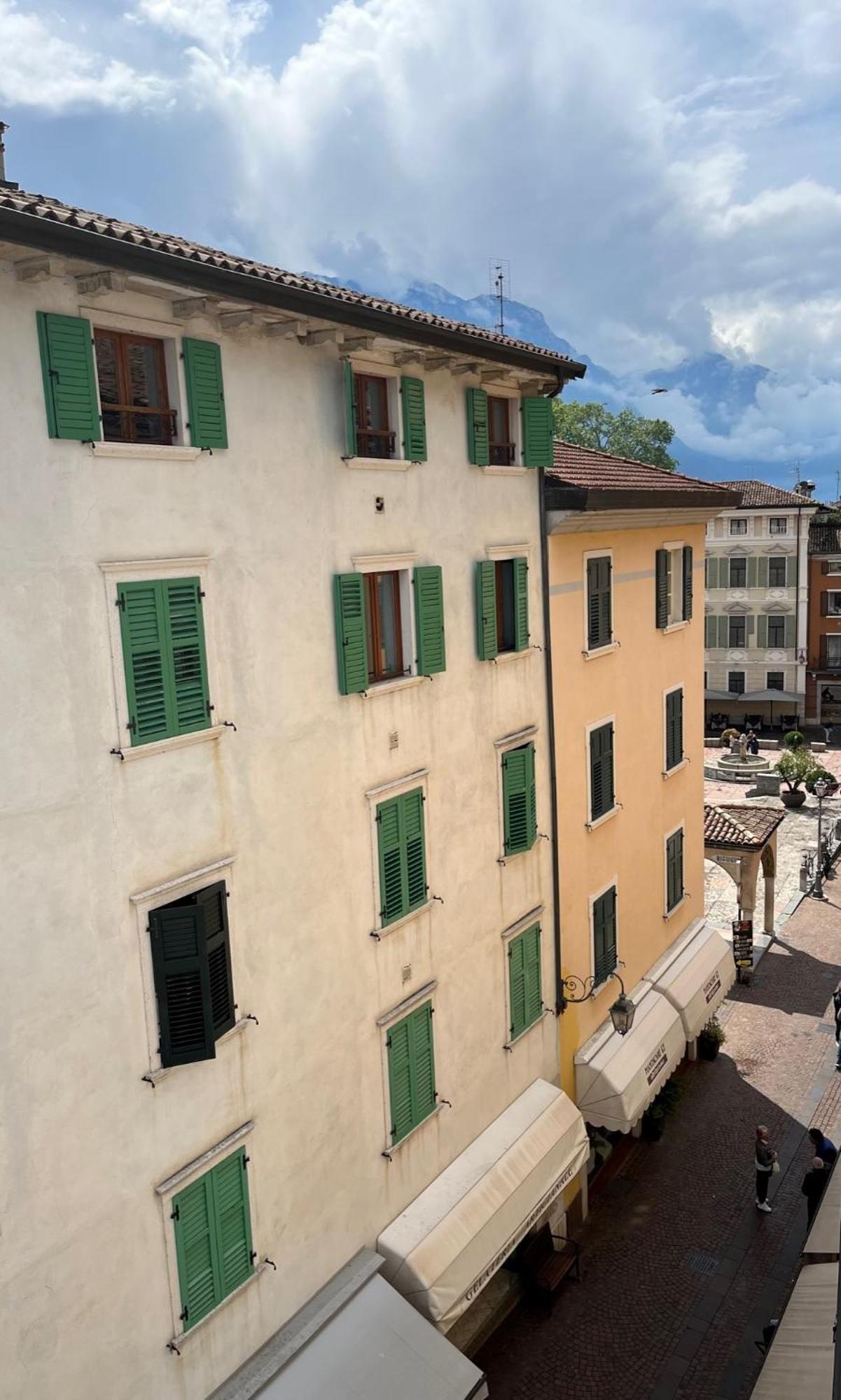 Palazzo Riccamboni Apartman Riva del Garda Kültér fotó